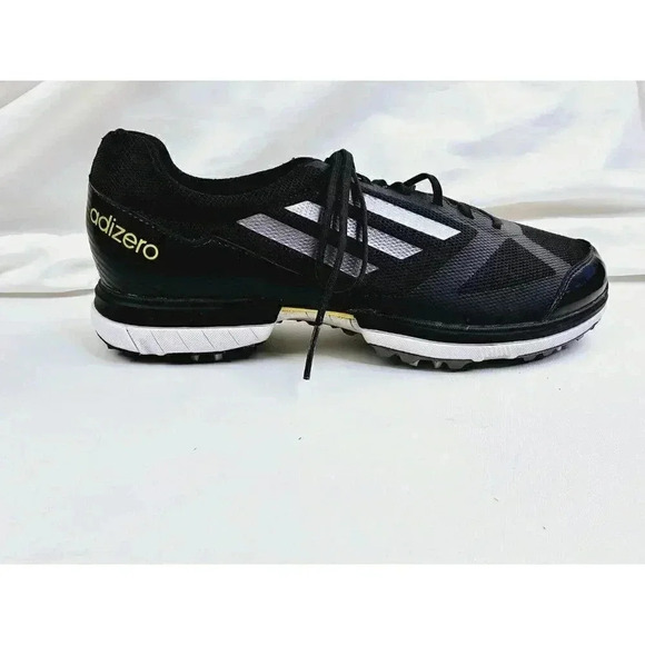 Athletic_Shoes